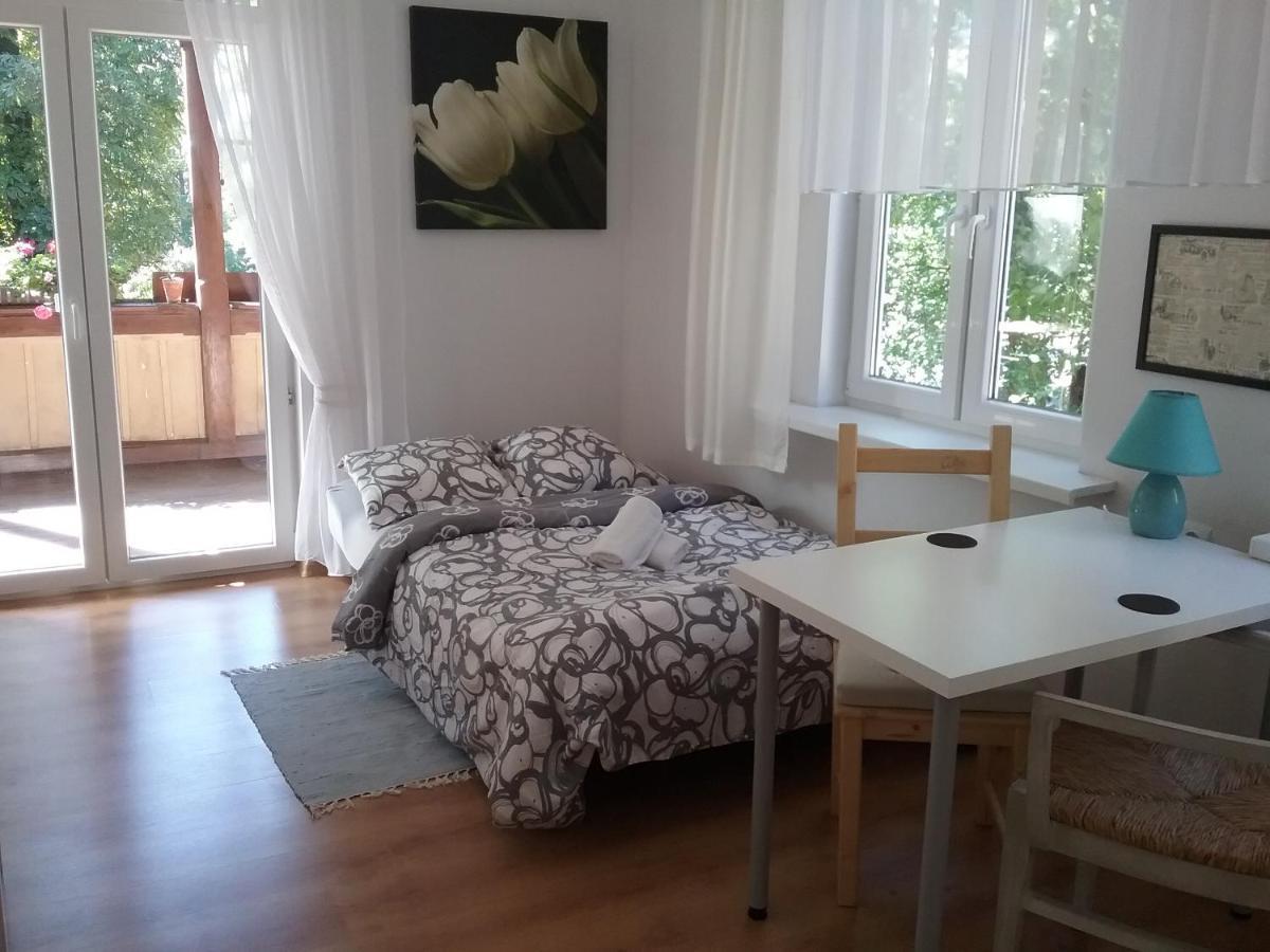 Vintage - Rose Apartament Torun Exterior photo